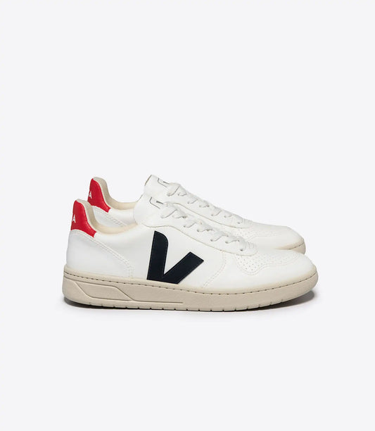 V-10 CWL WHITE PETALE BLACK